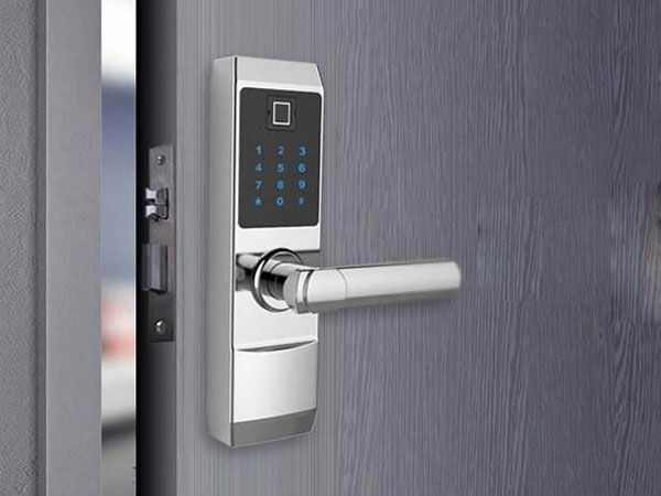 凌云24小时上门开锁公司