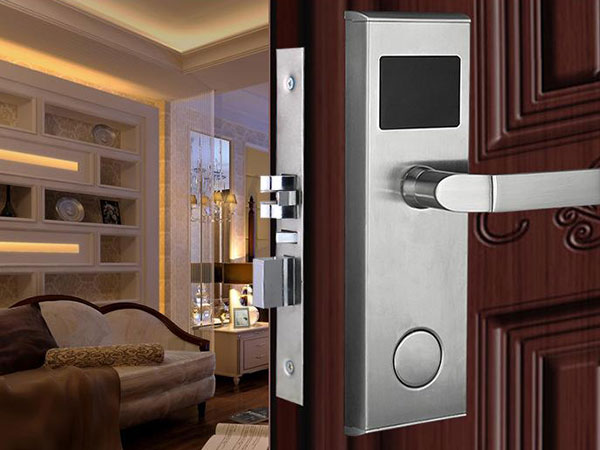 凌云24小时上门开锁公司