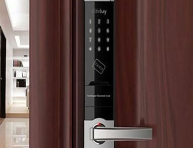 凌云24小时上门开锁公司